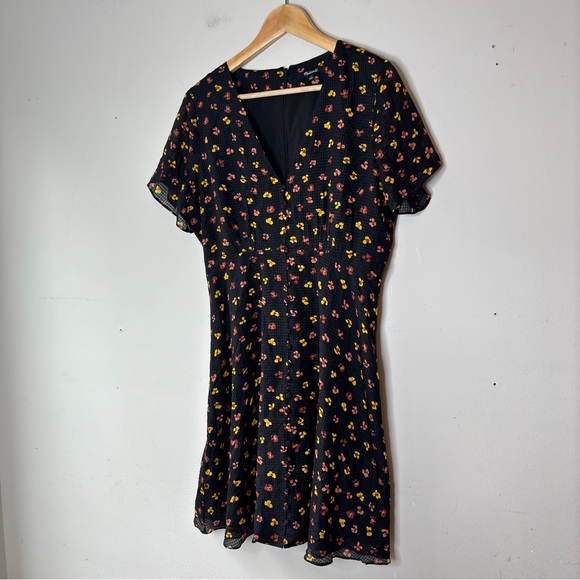 Madewell Silk Button Front Swing Dress Black Feline Floral AB340 Size 8 - Picture 14 of 15